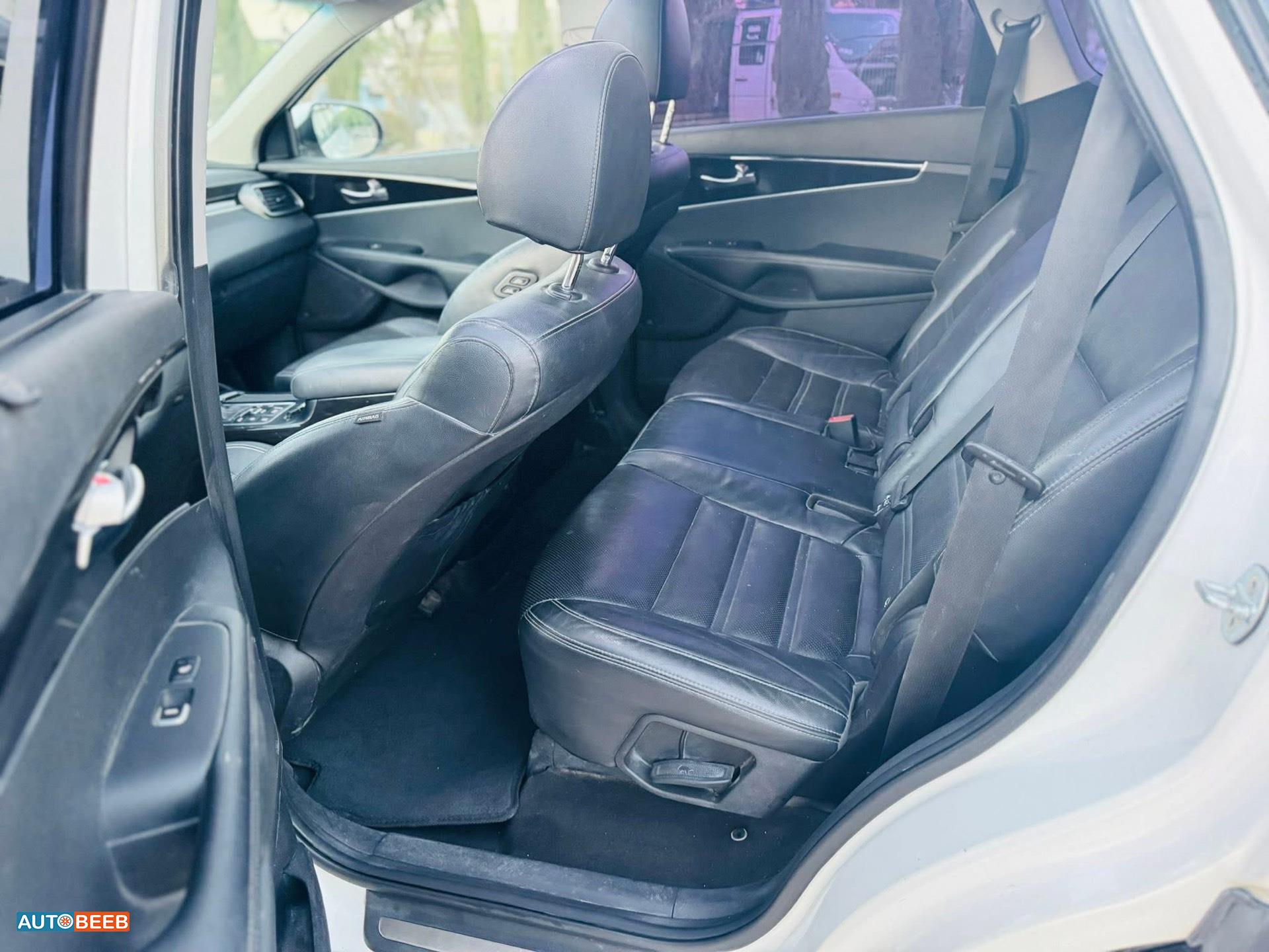 كيا سورينتو 2017