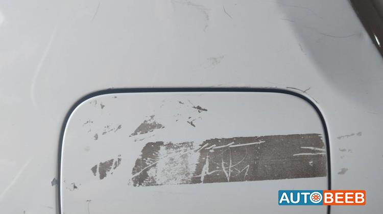 غطاء بنزين بي ام دبليو g30 2018 2019