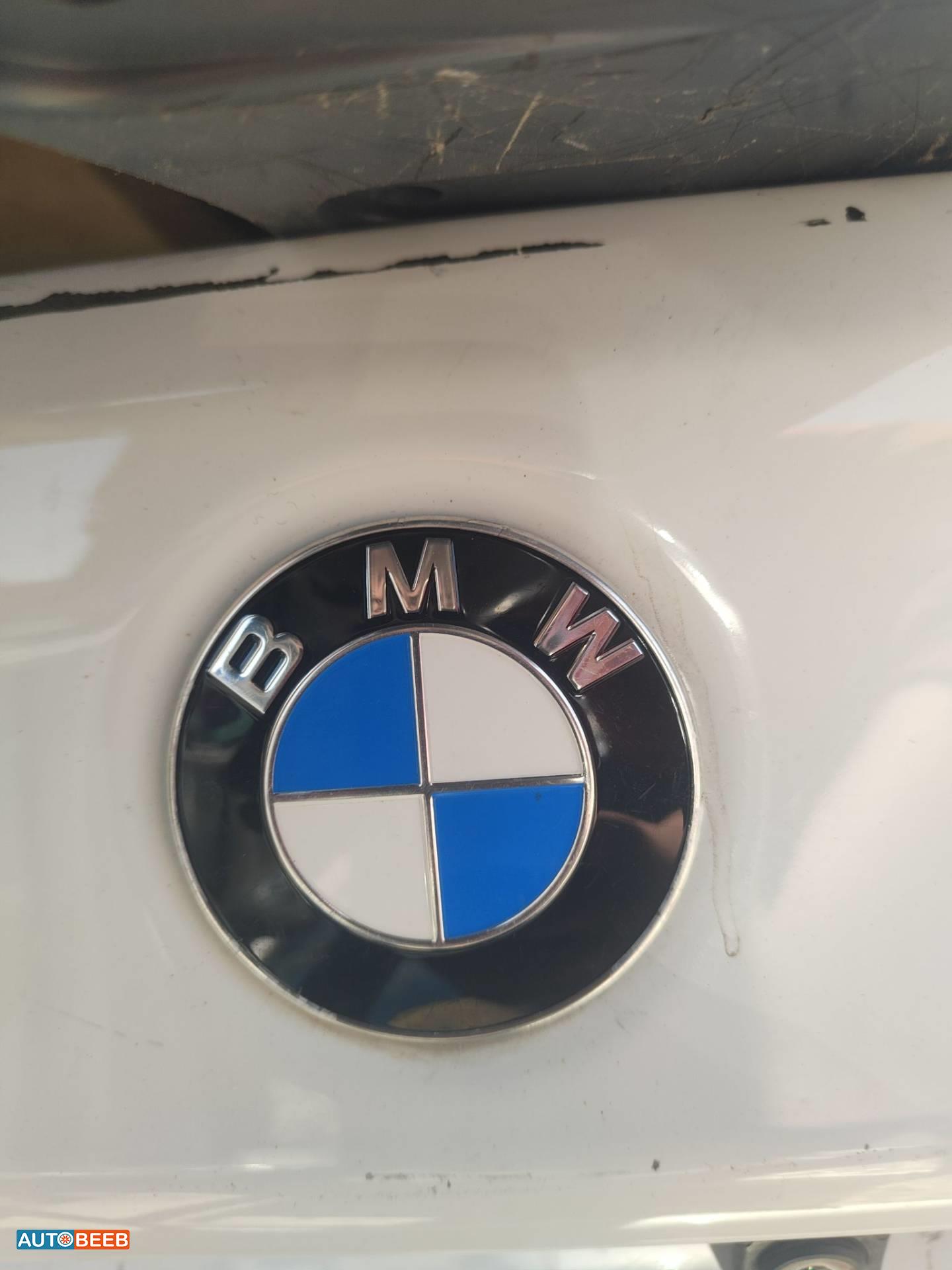 شعار طمبون خلفي بي ام دبليو g30 2018 2019