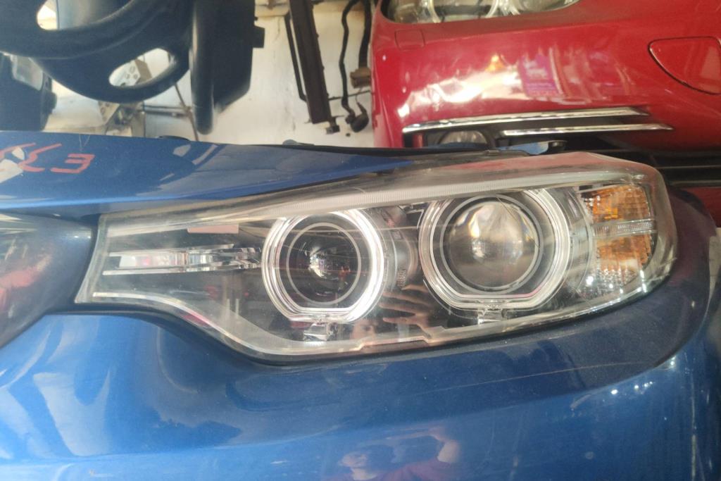 ضوء امامي شمال بي ام دبليو f32 2017 2018