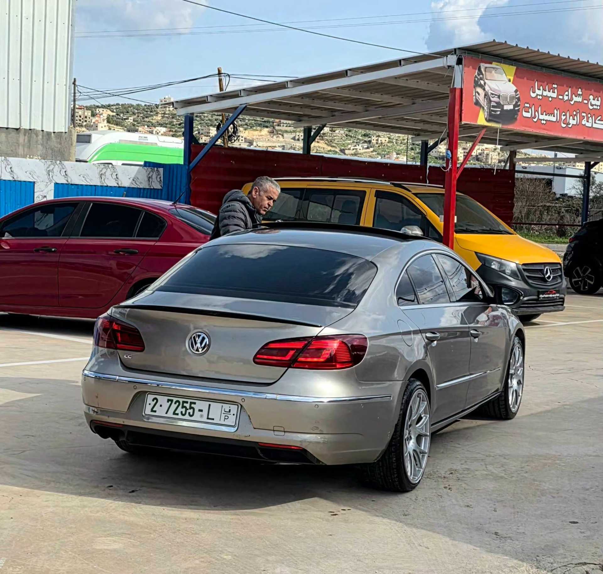 فولكس فاجن باسات 2013