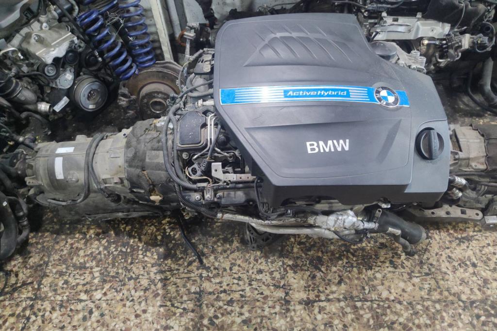 ماتور بي أم دبليو g30 هايبرد 2019 2020