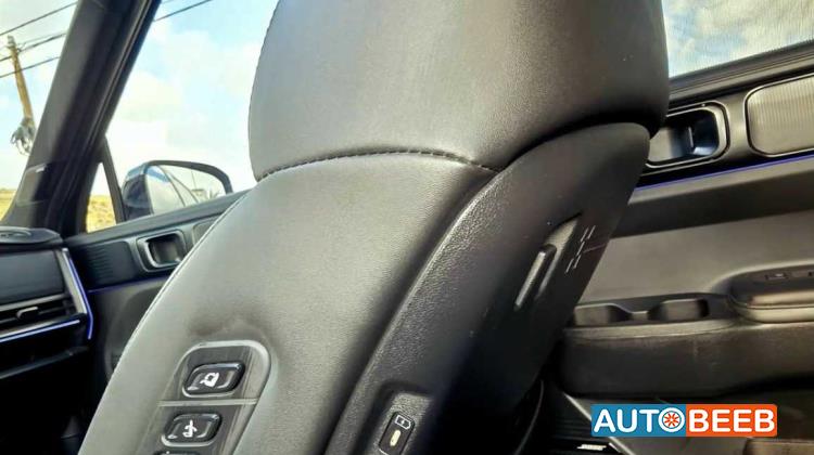 Hyundai Santa Fe 2025