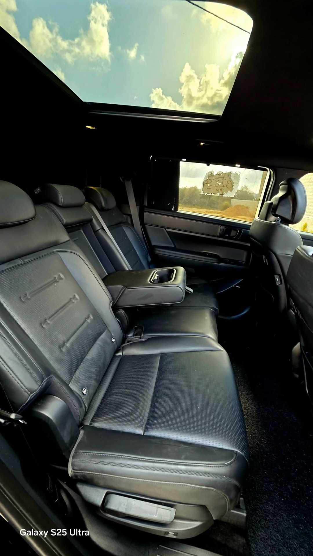 Hyundai Santa Fe 2025