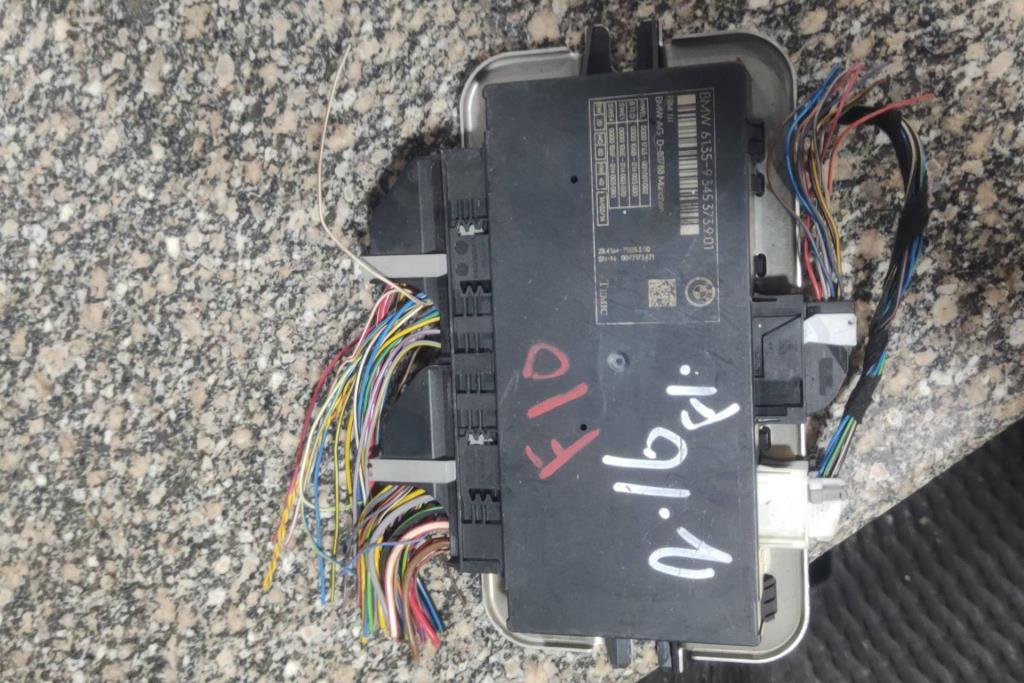 كاتوت ضوء بي ام دبليو f10 2015 2016