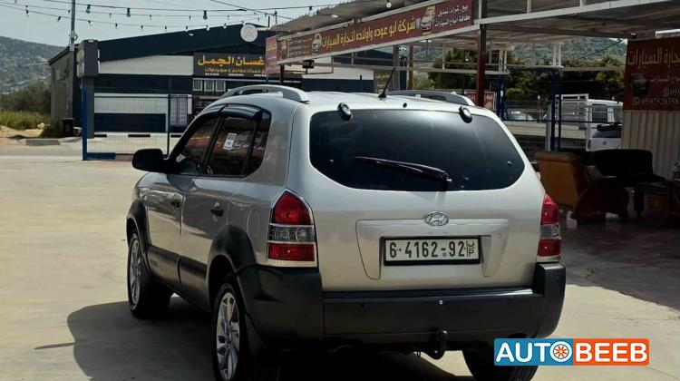 هيونداي توسان 2006