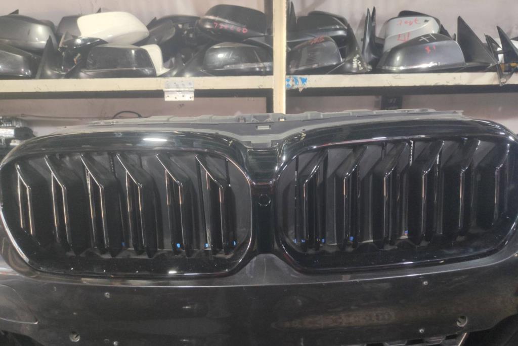 شل امامي علوي بي ام دبليو 530 2022 2023