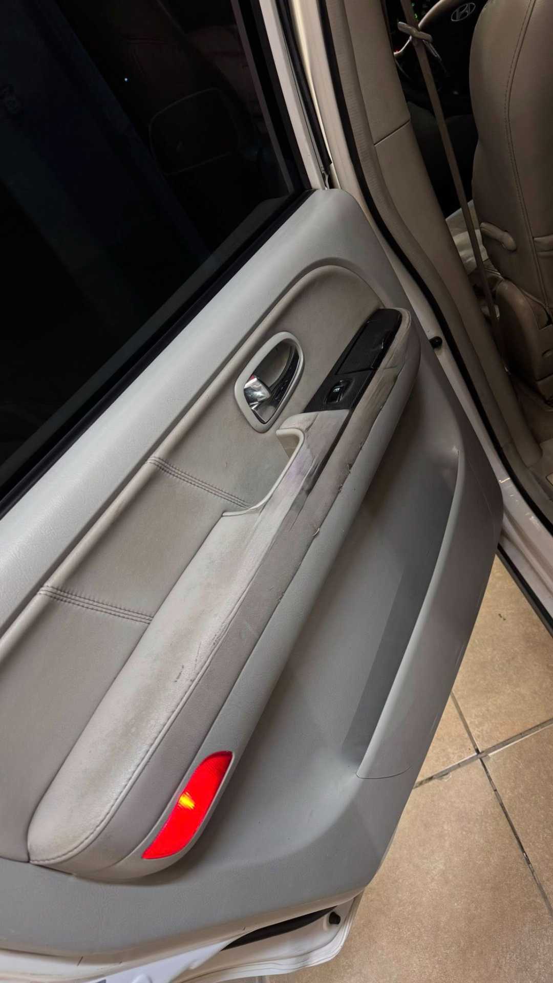 هيونداي تراجيت 2007