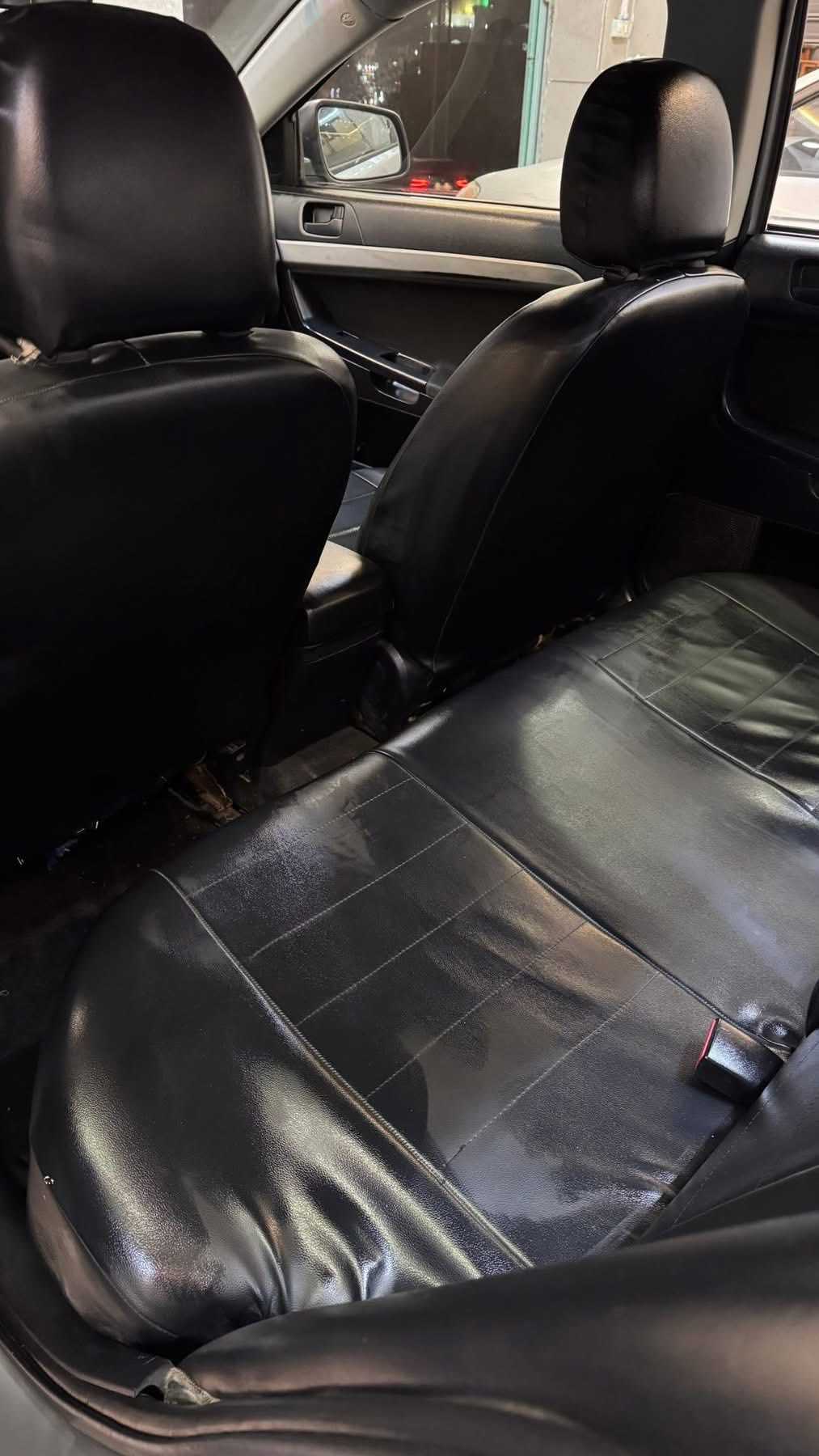 ميتسوبيشي لانسر 2011