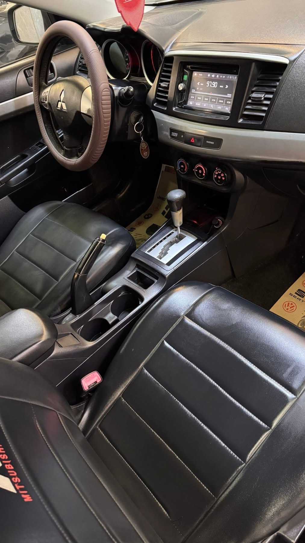 ميتسوبيشي لانسر 2011