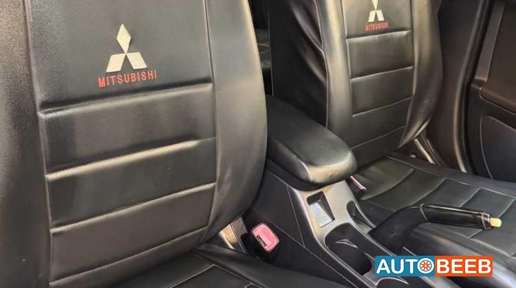 ميتسوبيشي لانسر 2011