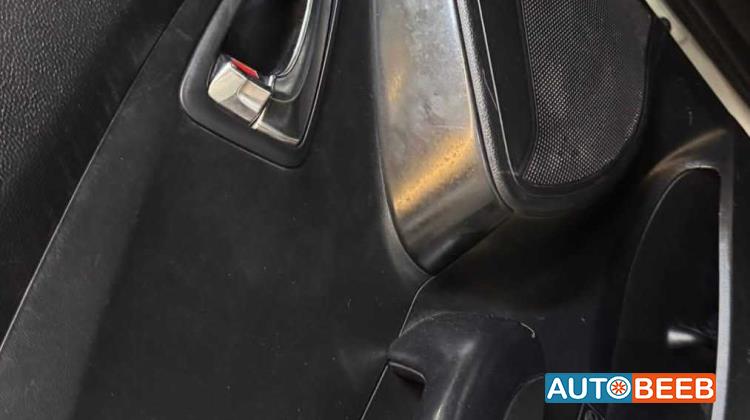 هيونداي توسان 2012