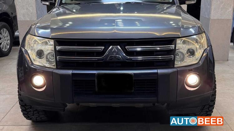 ميتسوبيشي باجيرو 2009