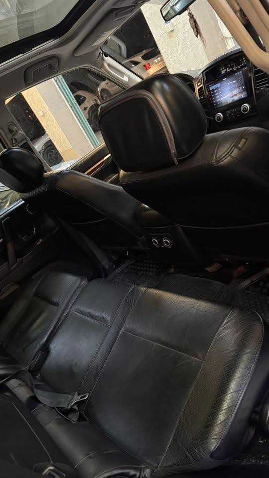 ميتسوبيشي باجيرو 2009