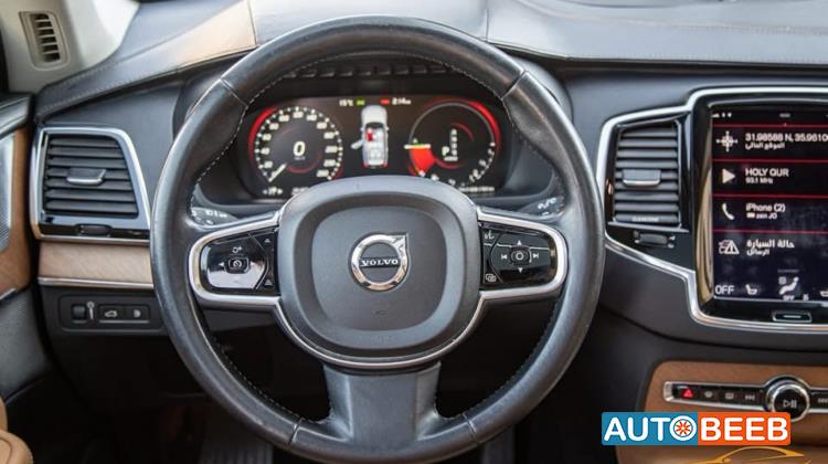 فولفو XC90 2016