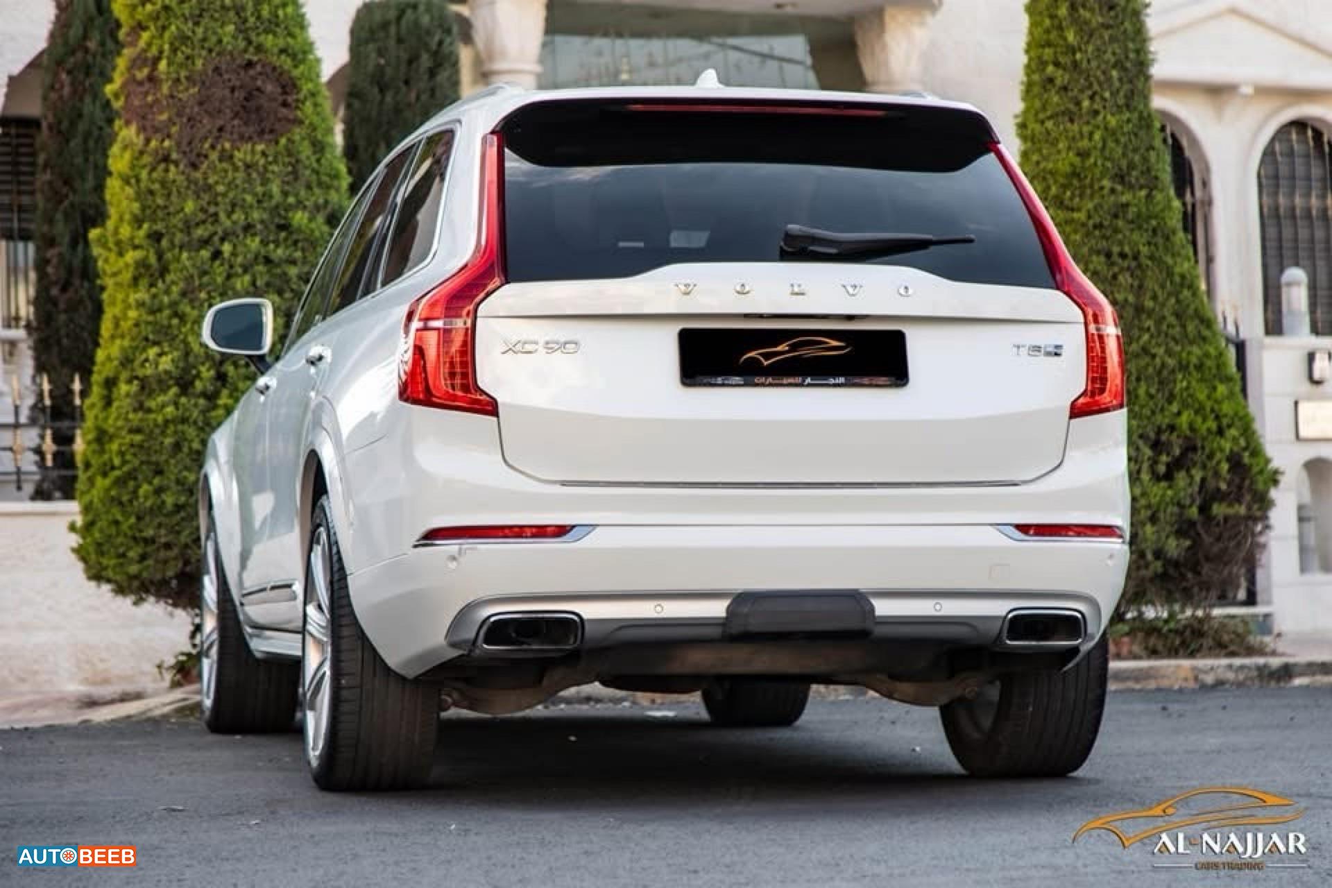 فولفو XC90 2016