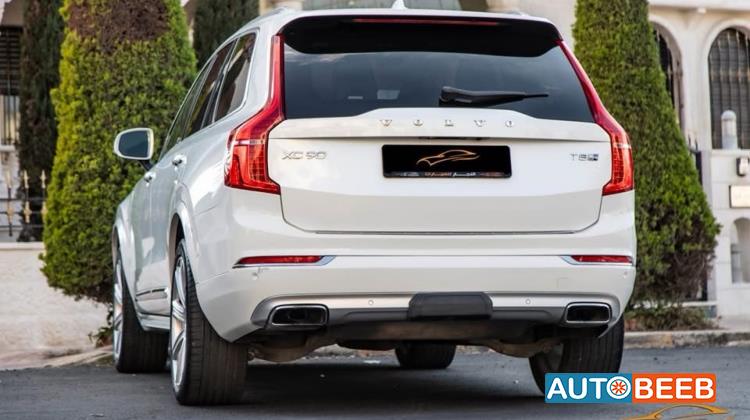 فولفو XC90 2016
