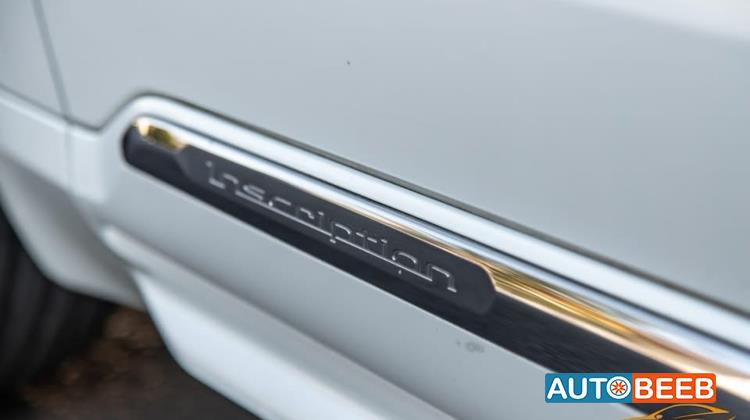 فولفو XC90 2016