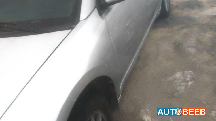 Mitsubishi Galant 2008