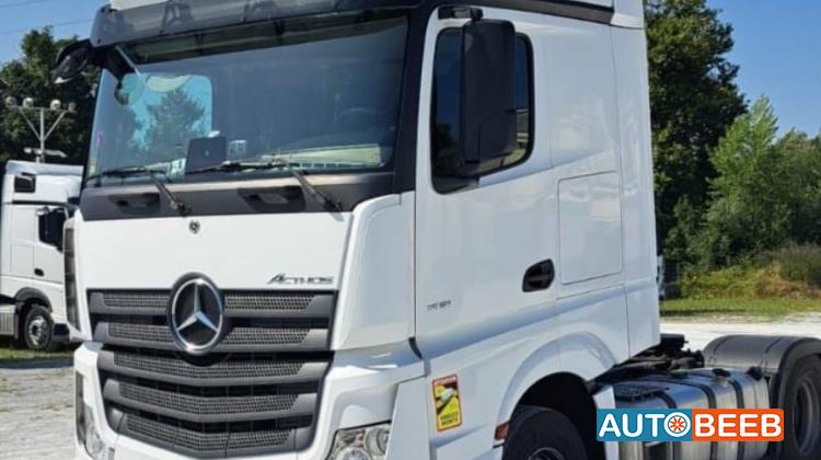 راس تريلا مرسيدس بنز 2021