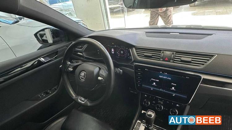 Skoda Superb 2020