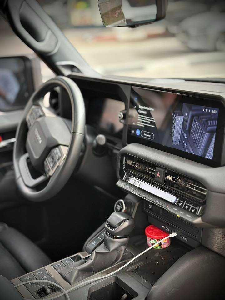 Toyota Land Cruiser 2024