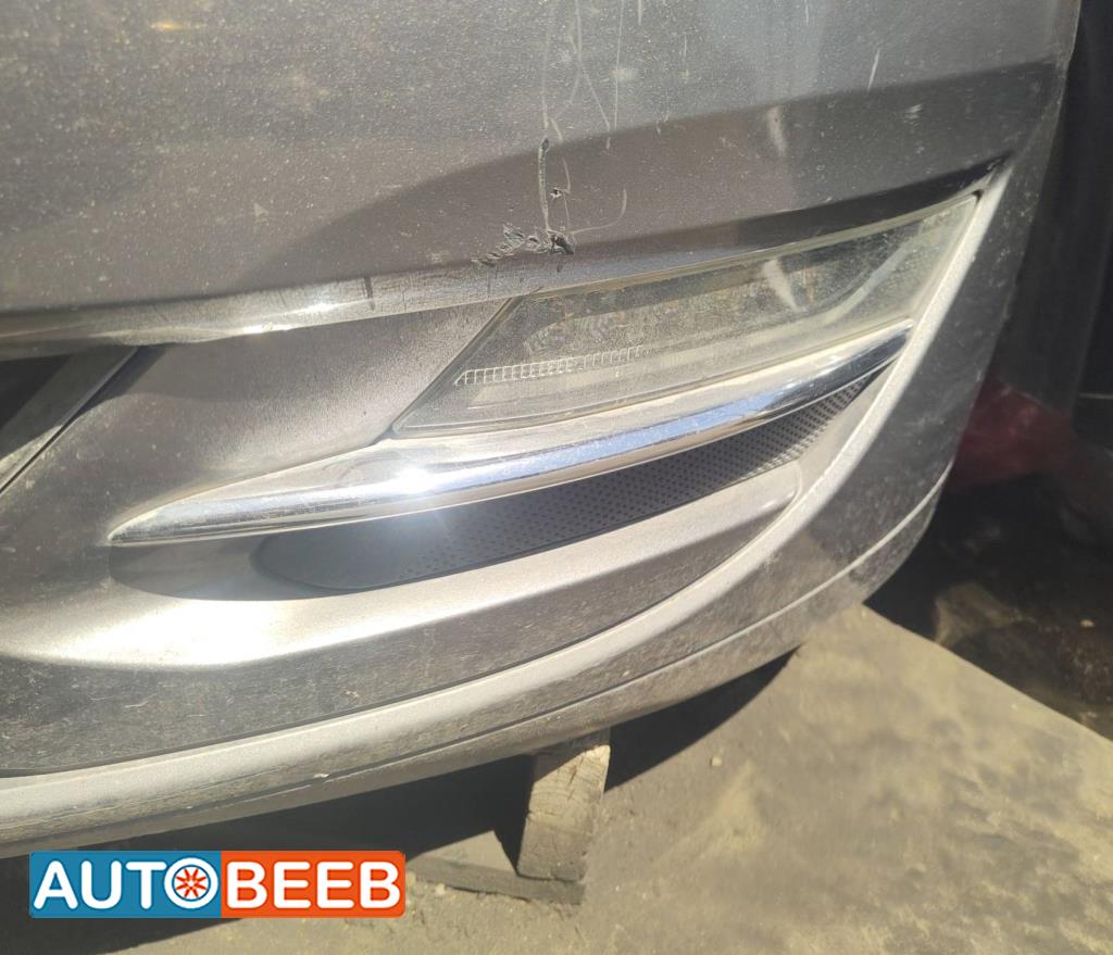 Lights Spotlight Lincoln MKZ