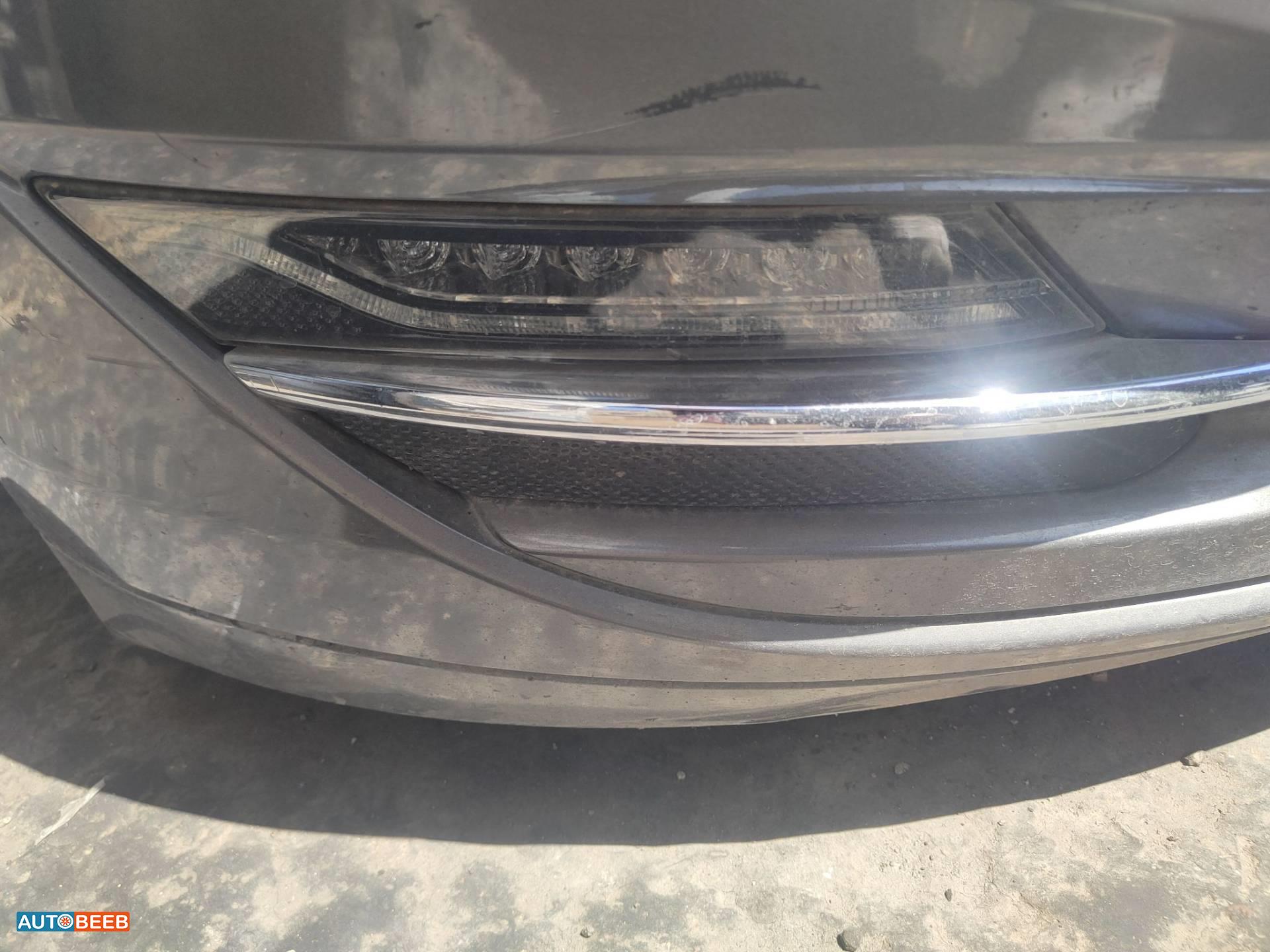 Lights Spotlight Lincoln MKZ