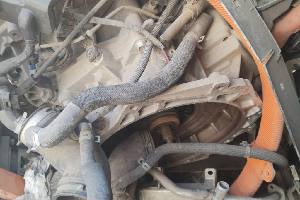 جير اوتوماتيك كيا نيرو هايبرد 2017 2018