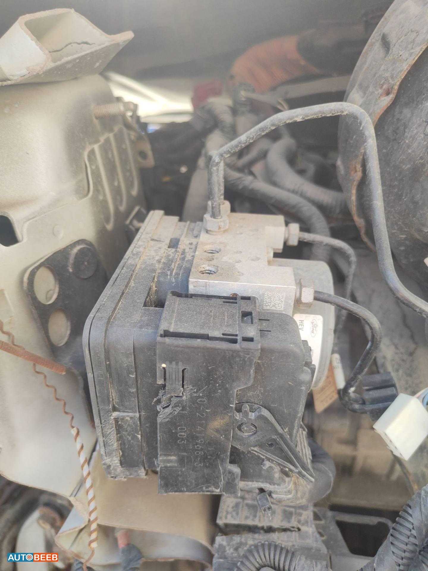 Abs فورد فيوجن 2017 2018 2019