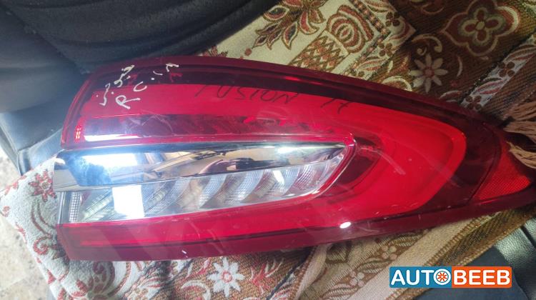 ضوء خلفي يمين شمال فورد فيوجن 2017 2018 2019