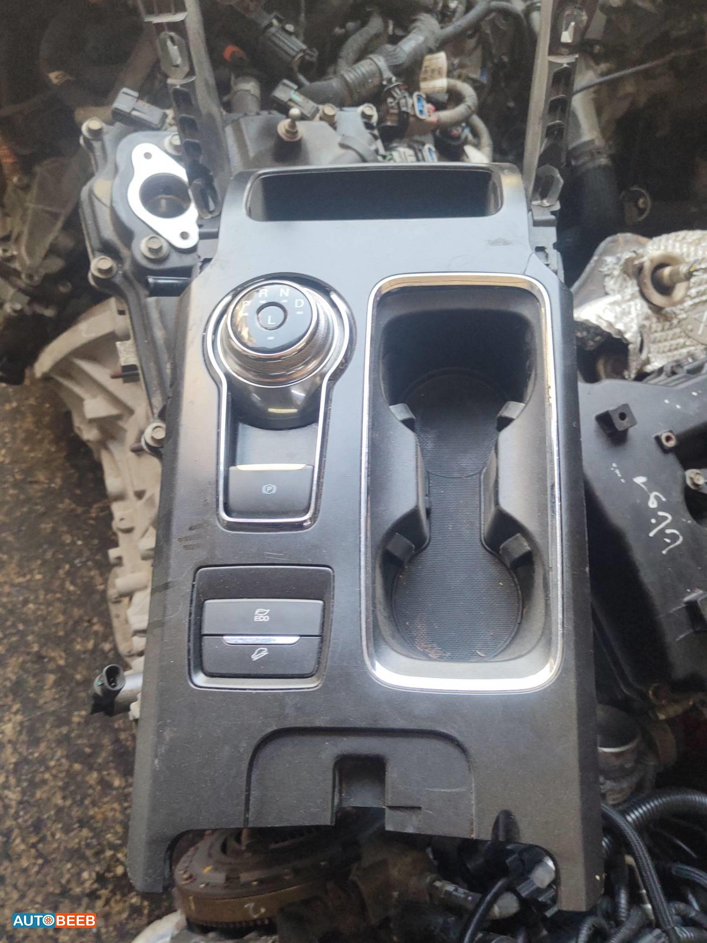 ماوس جير مع كب هولدر فورد فيوجن 2017 2018 2019