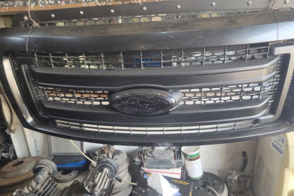 شل امامي فورد f 150 2010 2011 2012