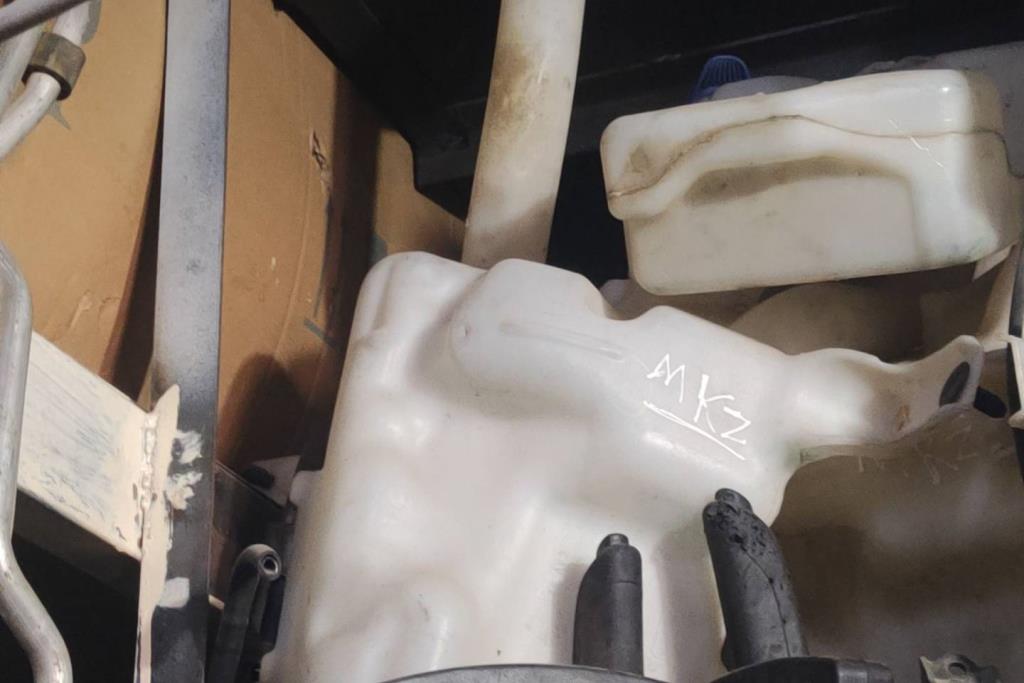 مطرة مساحات لنكولن ام كي زد 2013 2014 2015 2016