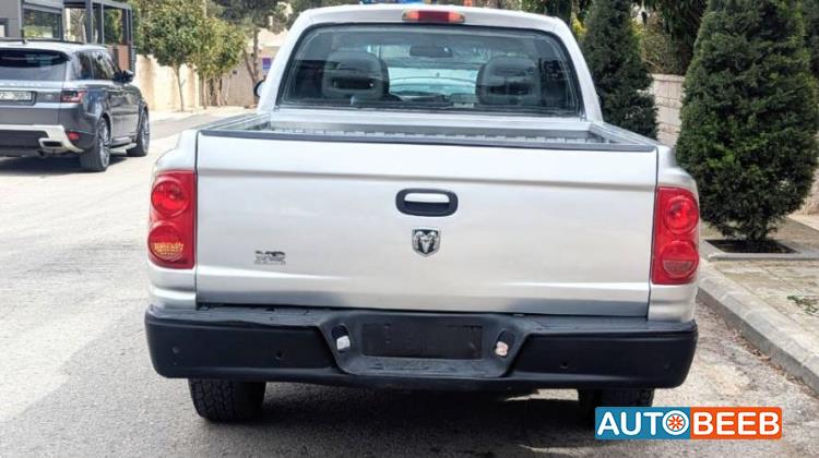 Dodge Dakota 2005