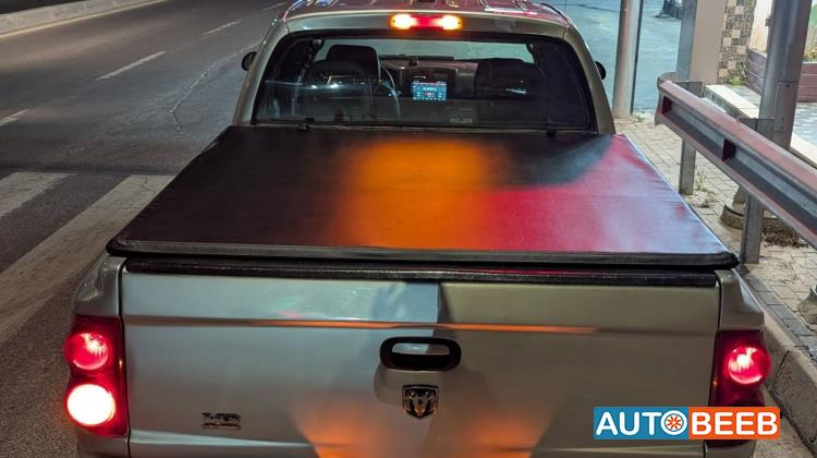 Dodge Dakota 2005