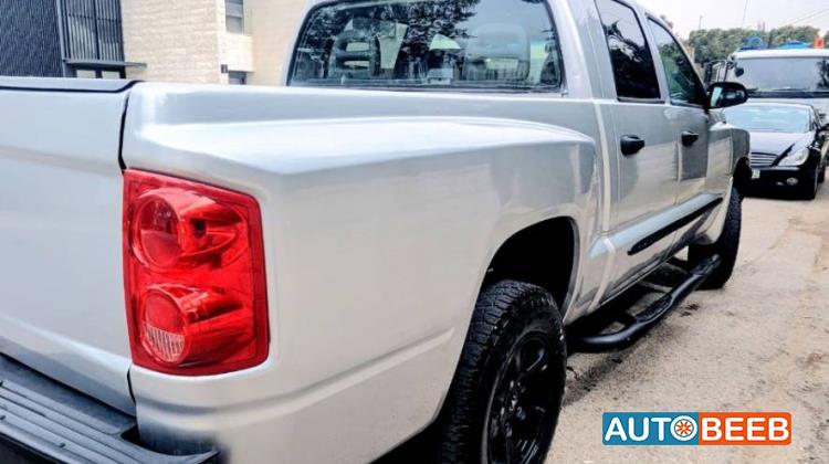 Dodge Dakota 2005