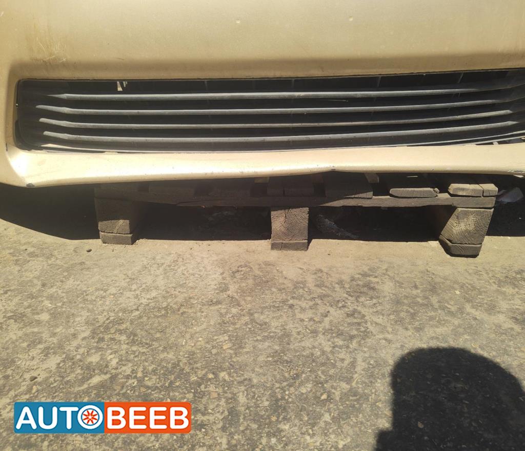 Body  Grilles Toyota Camry