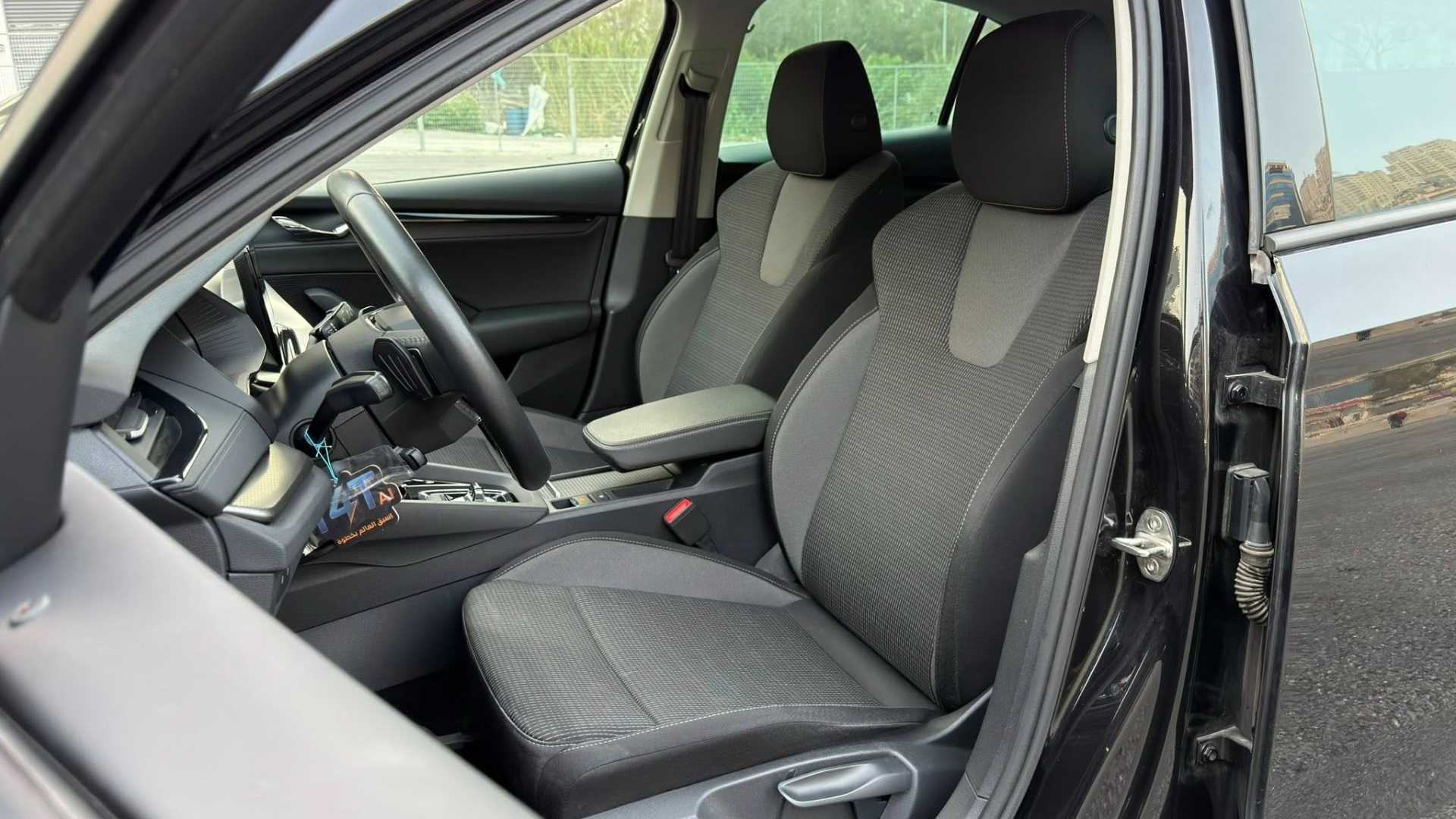 سكودا اوكتافيا 2023