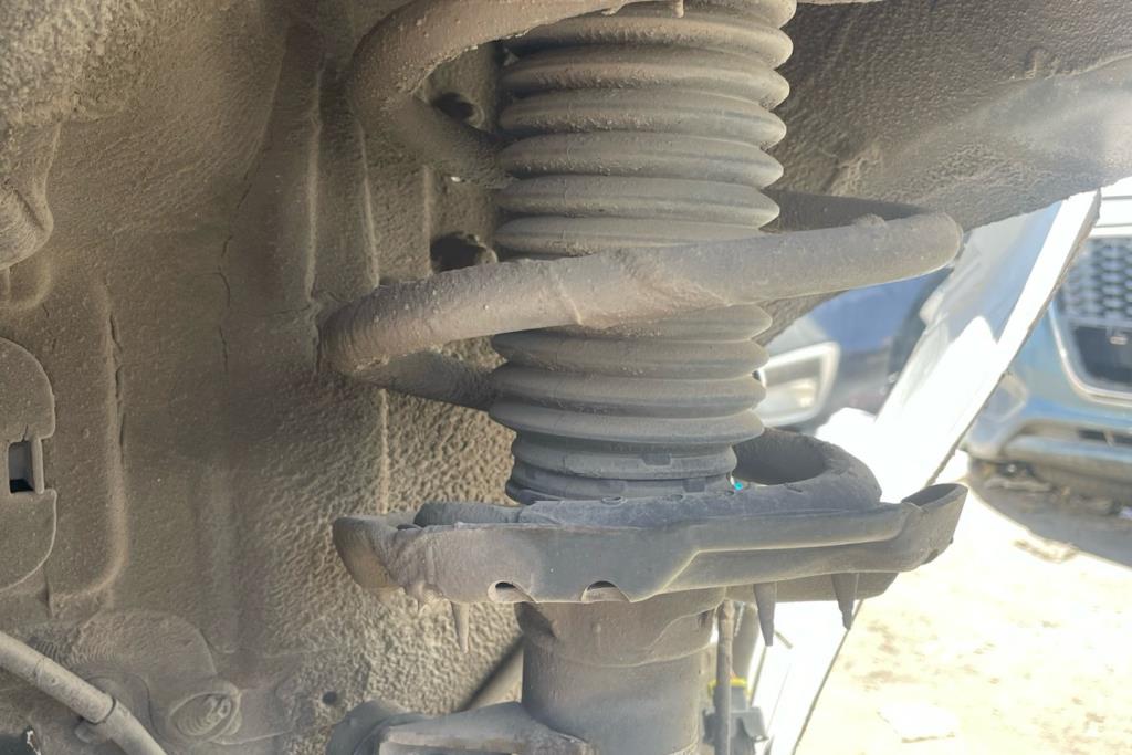  Shock Absorber Hyundai Sonata