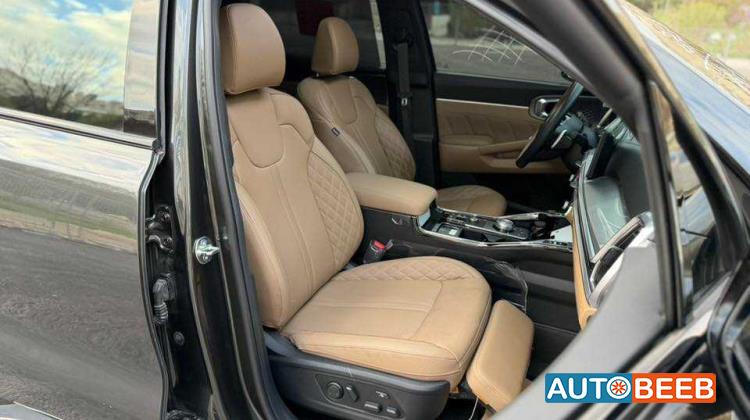 كيا سورينتو 2023