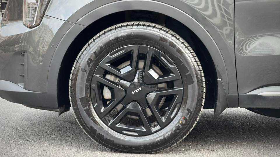 كيا سورينتو 2023