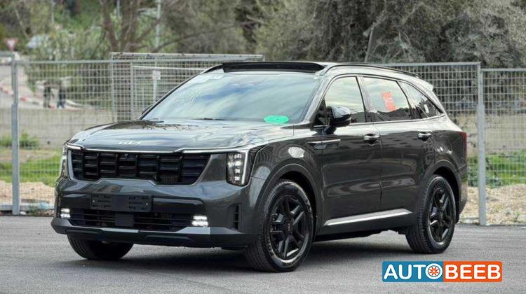 كيا سورينتو 2023