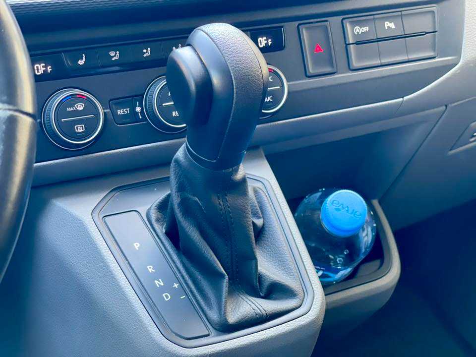 Minibus Volkswagen 2022