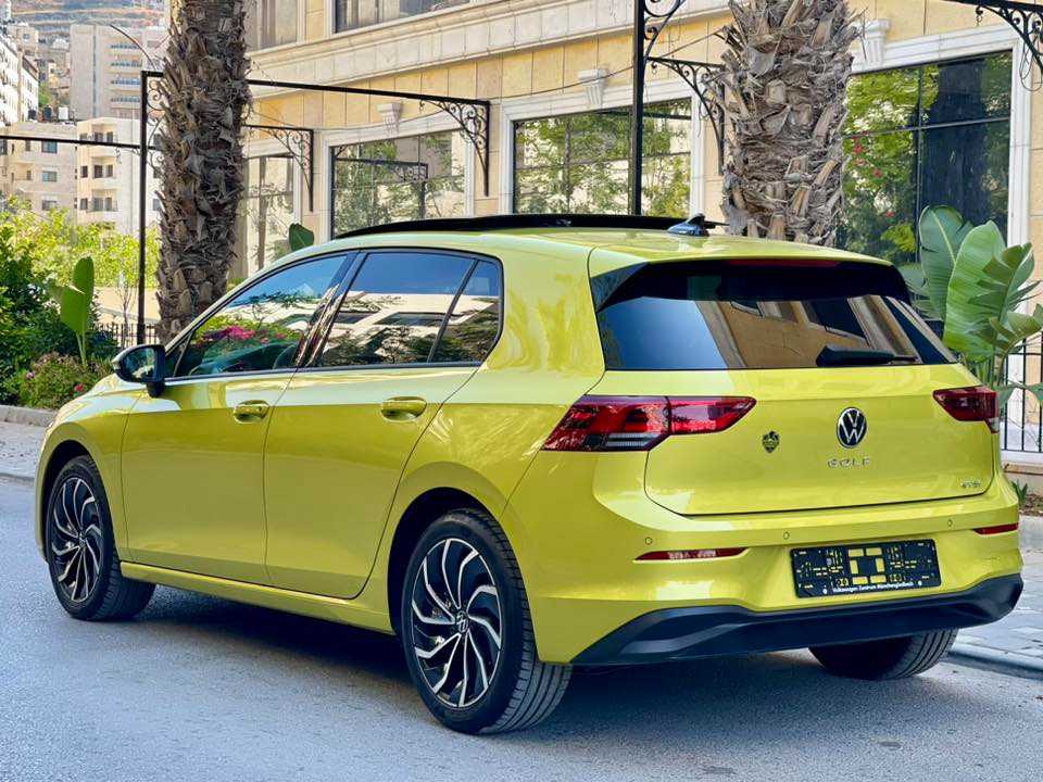 فولكس فاجن جولف 2021