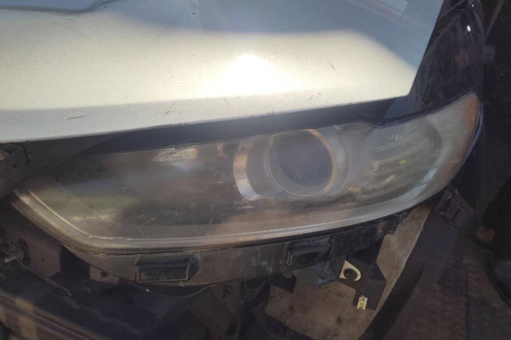 Lights Front light Ford Fusion