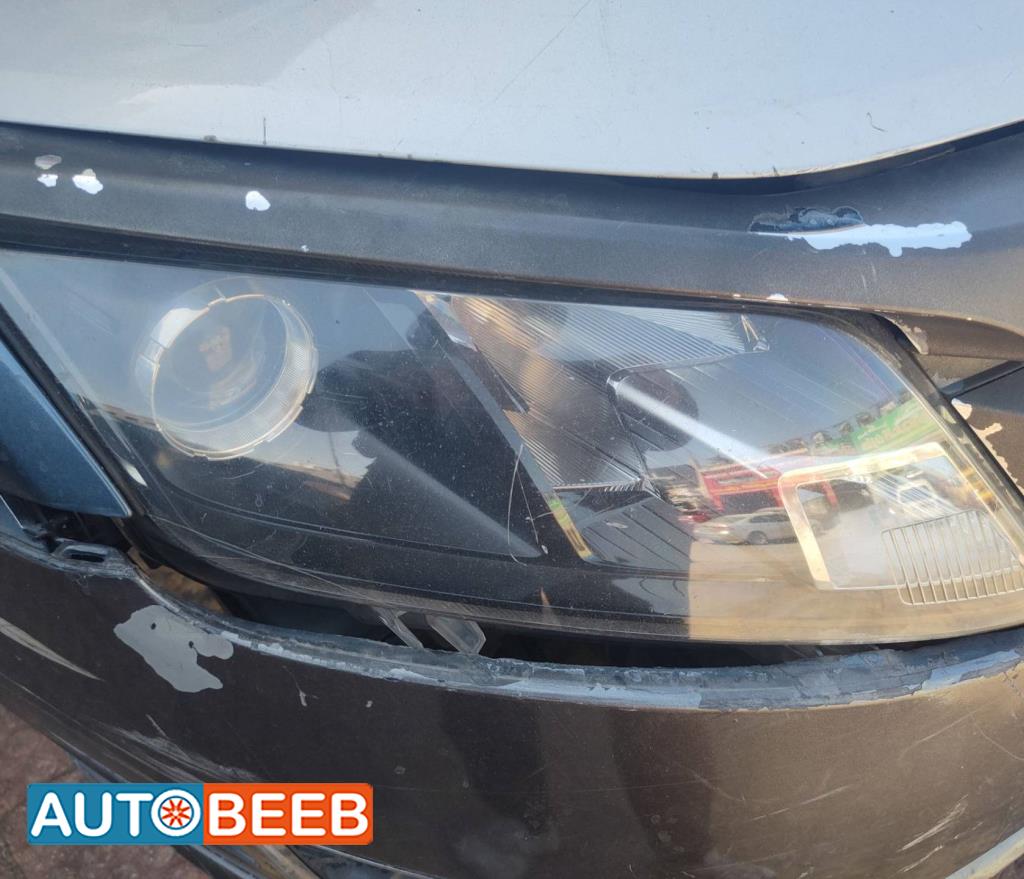 ضوء امامي يمين فورد فيوجن 2010 2011 2012