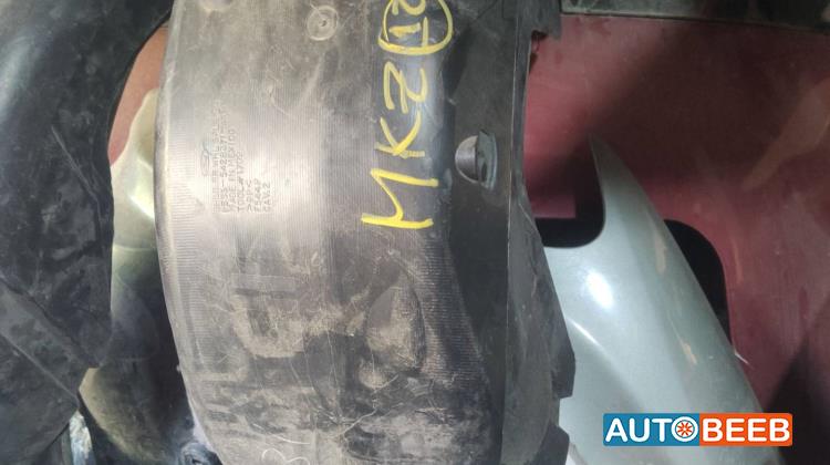 Body  RR BUMPER Lincoln MKZ