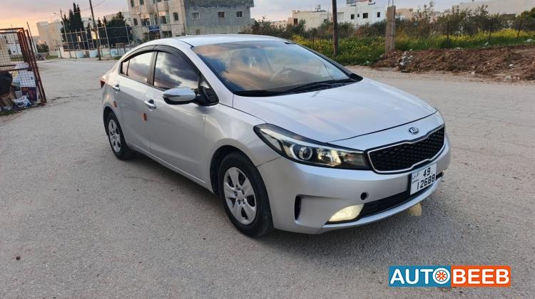 كيا سيراتو 2017