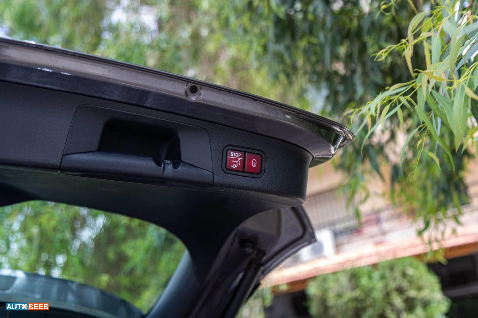 مرسيدس بنز EQA250 2022